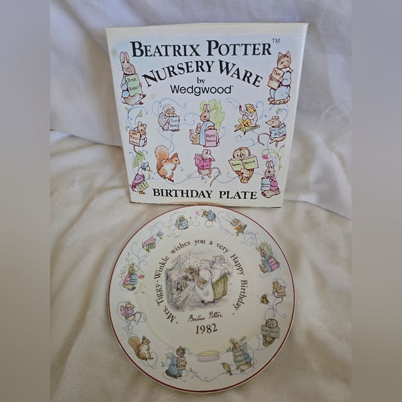 Vintage Beatrix Potter Nursery Ware by Wedgwood Peter Rabbit 1982 Birthday Plate - Picture 1 of 5